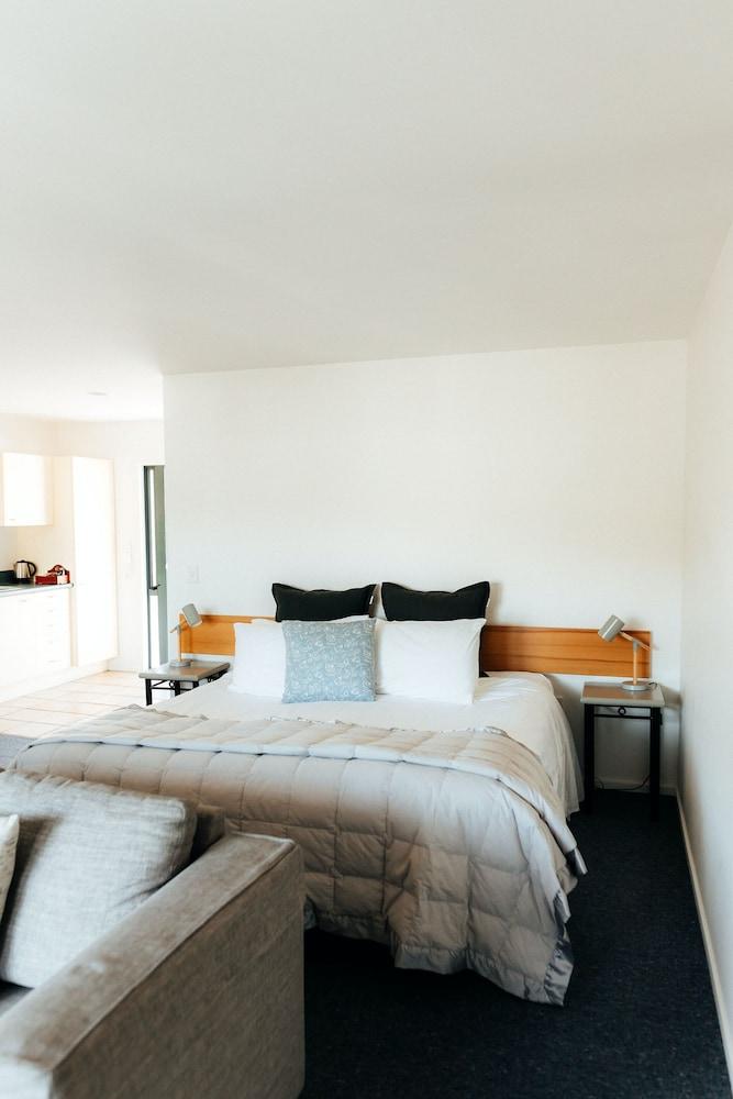 Akaroa Criterion Motel Экстерьер фото