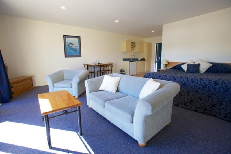 Akaroa Criterion Motel Экстерьер фото
