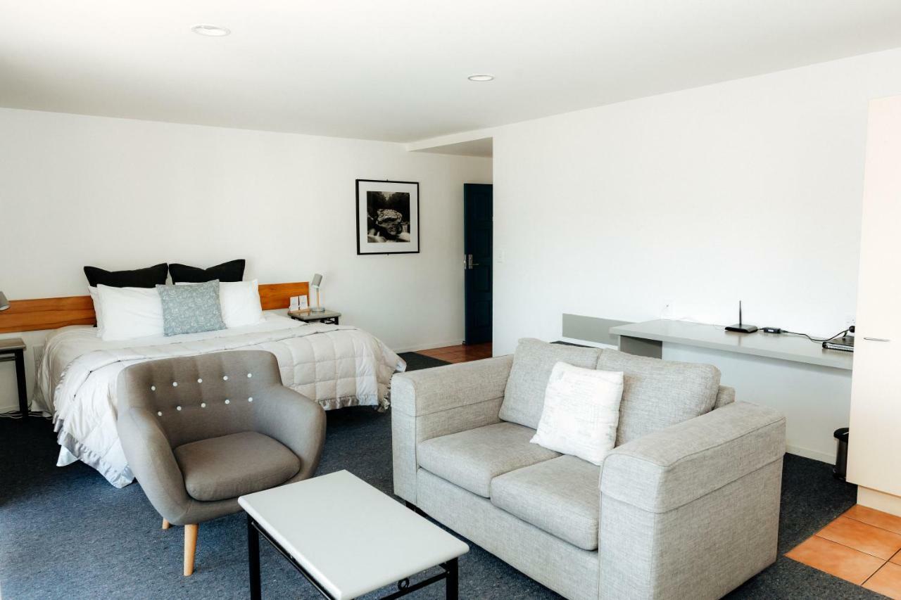 Akaroa Criterion Motel Экстерьер фото